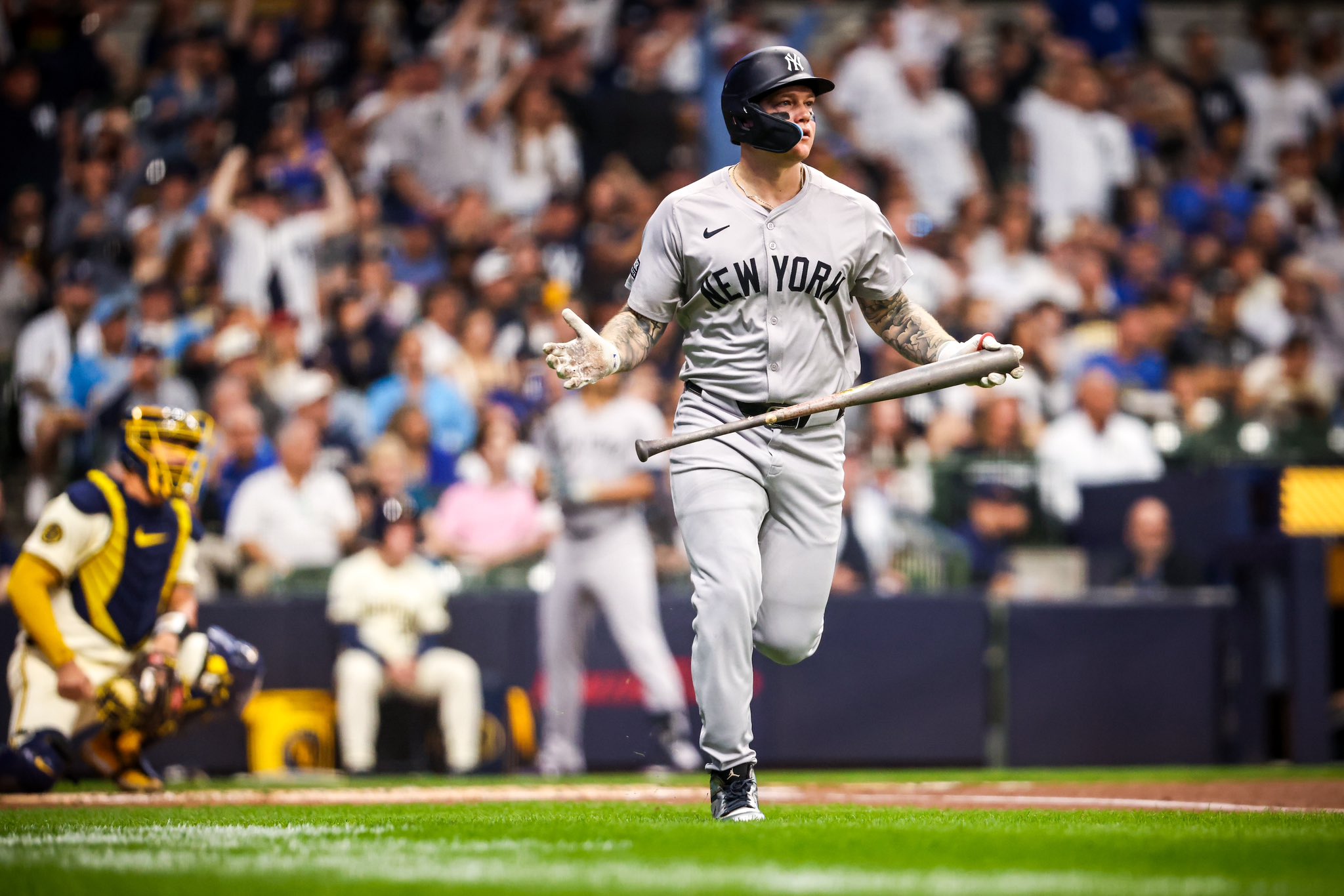 Yankees New-Look Lineup Blasts Past Brewers in Dominant Victory