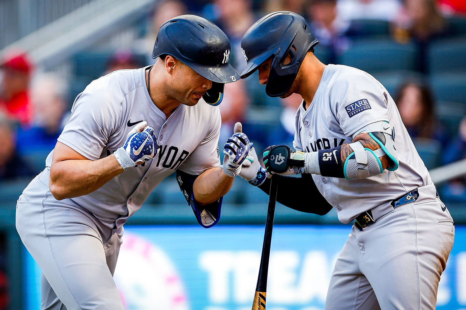 Yankees Secure Convincing Victory in Series Opener Against Twins