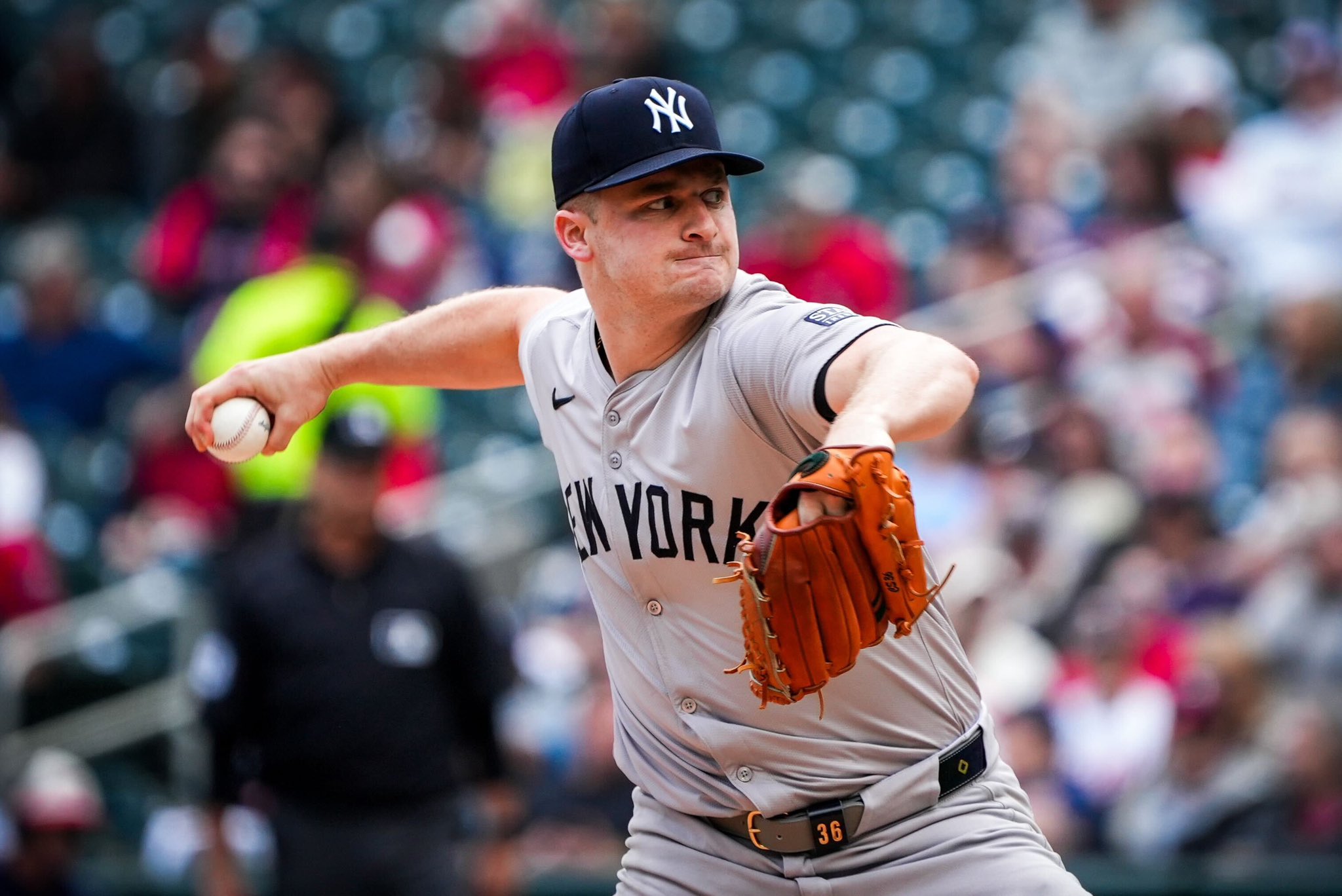 Yankees Complete Three-Game Sweep of Twins Behind Clarke Schmidt’s Career Day