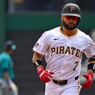 Yankees Eyeing Reunion with Isiah Kiner-Falefa: Fans React