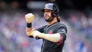 Eugenio Suárez Yankees Trade Rumors Heat Up as Deadline Approaches