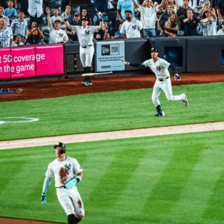 Bellinger’s ALMOST Four-Homer Night and Judge’s Gold Glove Defense Steal the Show in Yankees’ 11-0 Rout of Cubs