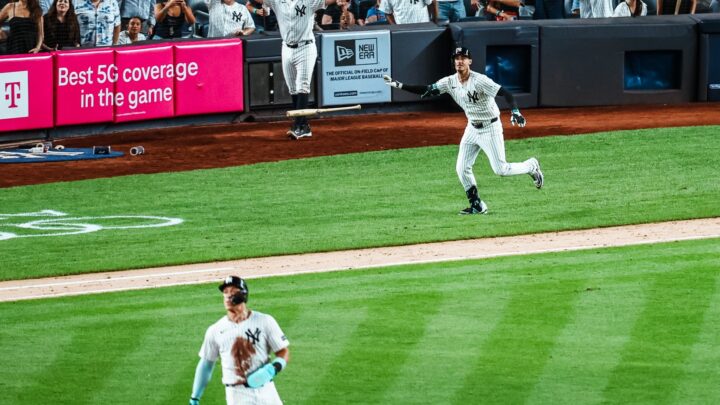 Bellinger’s ALMOST Four-Homer Night and Judge’s Gold Glove Defense Steal the Show in Yankees’ 11-0 Rout of Cubs