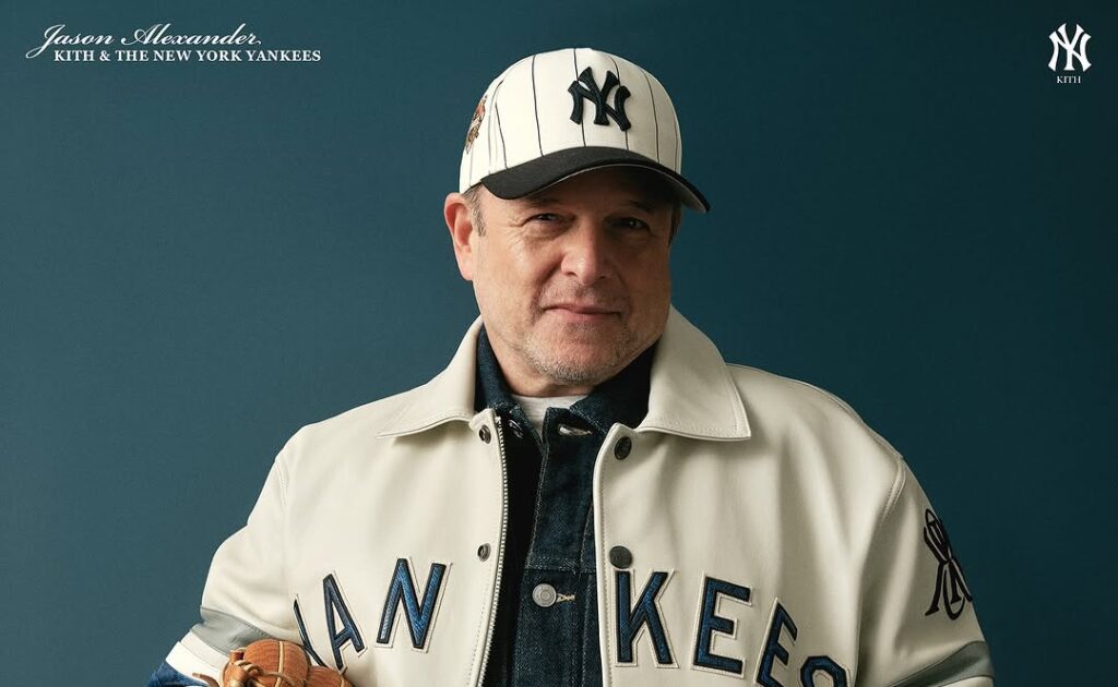 No This is NOT AI, Seinfeld Star Back in Yankees Gear