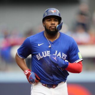 Vladimir Guerrero Jr. Shines in Blue Jays Victory Over Yankees