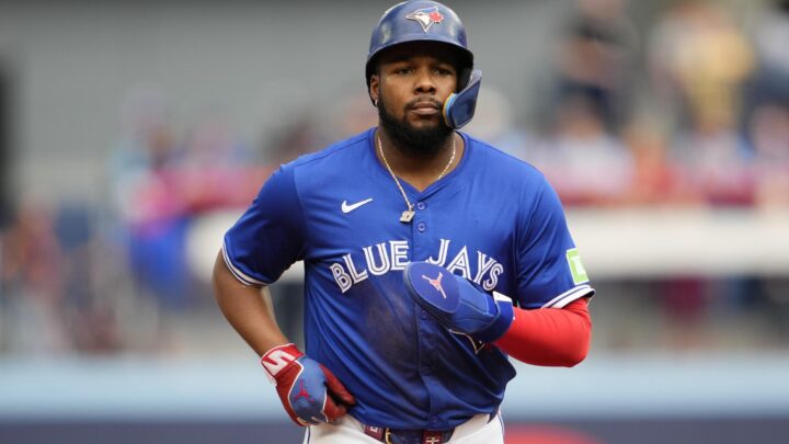 Vladimir Guerrero Jr. Shines in Blue Jays Victory Over Yankees