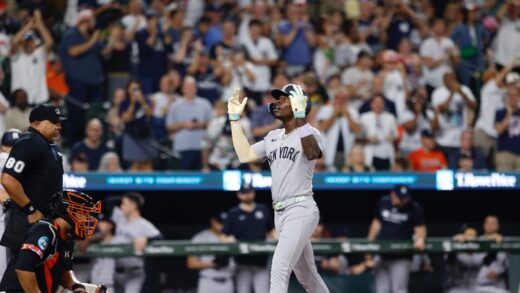 Chisholm Joins Elite Yankees 30 30 Club