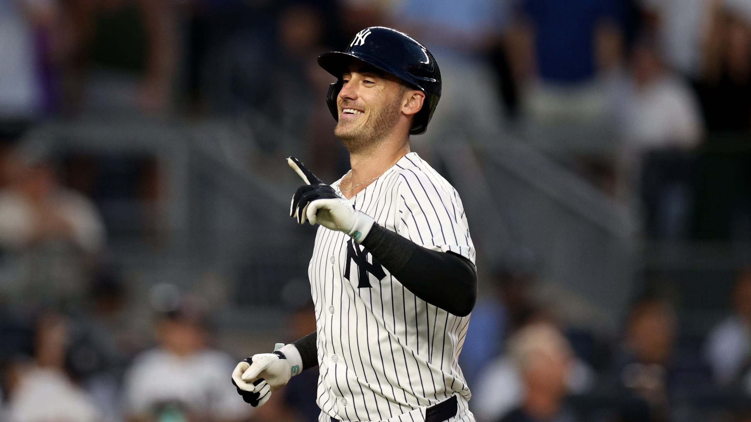 Bellinger’s Future in Question: Will the Yankees Bring Him Back or Move On?