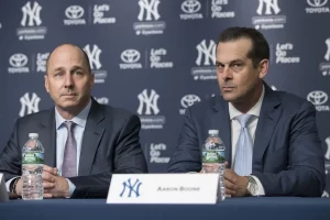 Drama: Yankees GM Cashman shuts down Boone