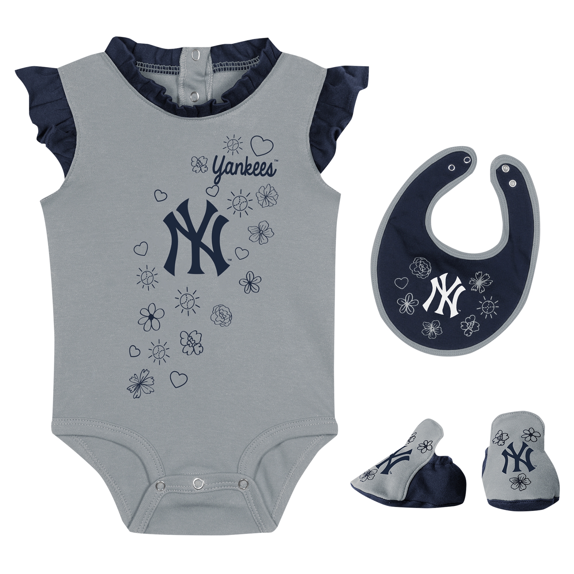 Girls Newborn & Infant Fanatics Gray New York Yankees Happy Baseball Bodysuit, Bib & Bootie Set