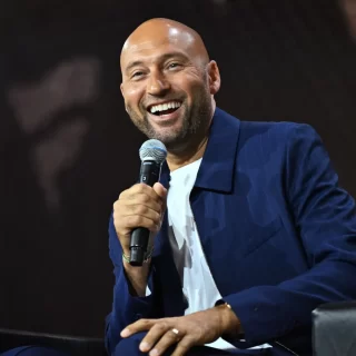 “Yankees Fans Demand World Series Victory – Can Current Roster