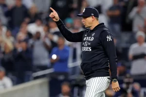 “Yankees’ Starting Rotation: Ready to Dominate 2026 Season?”