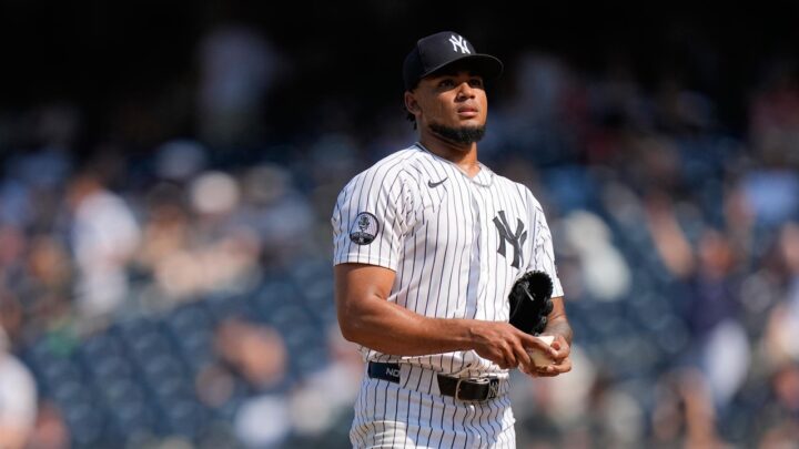 Yankees Lose Seventh Straight After Brutal 11th-Inning Collapse