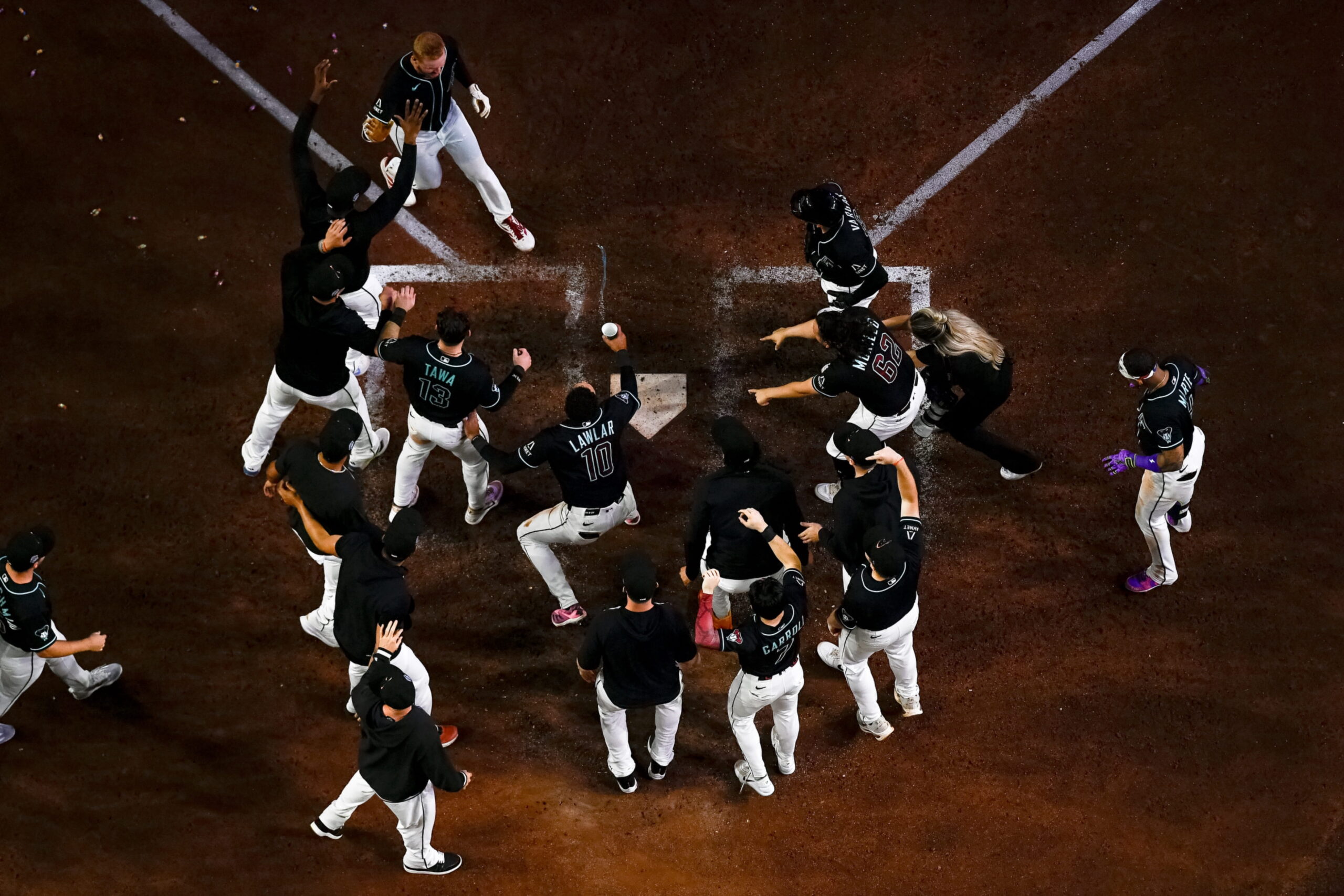 Yankees Fall 5-3 to Diamondbacks on Pavin Smith Walk-Off Homer